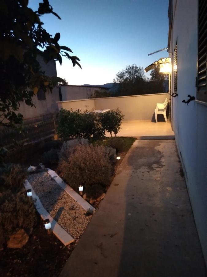 Vila Rosanda Slatine Esterno foto
